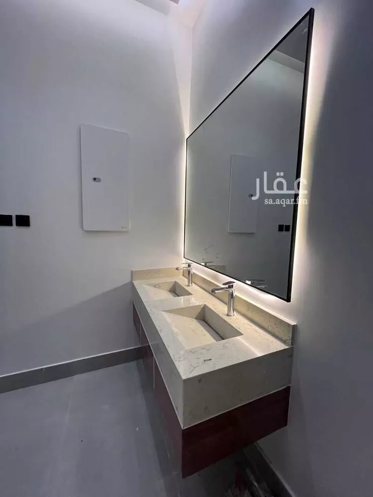 فيلا للبيع في شارع خارجة بن عمرو, حي النسيم الغربي, مدينة الرياض, منطقة الرياض صورة 3