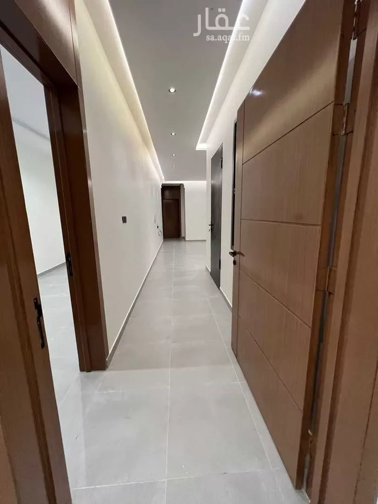 فيلا للبيع في شارع حجر بن يزيد, حي النسيم الغربي, مدينة الرياض, منطقة الرياض صورة 4