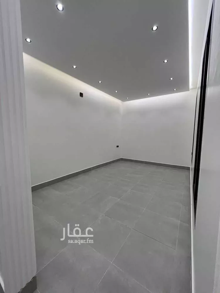 فيلا للبيع في شارع خارجة بن عمرو, حي النسيم الغربي, مدينة الرياض, منطقة الرياض صورة 4