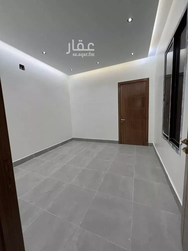فيلا للبيع في شارع خارجة بن عمرو, حي النسيم الغربي, مدينة الرياض, منطقة الرياض صورة 4