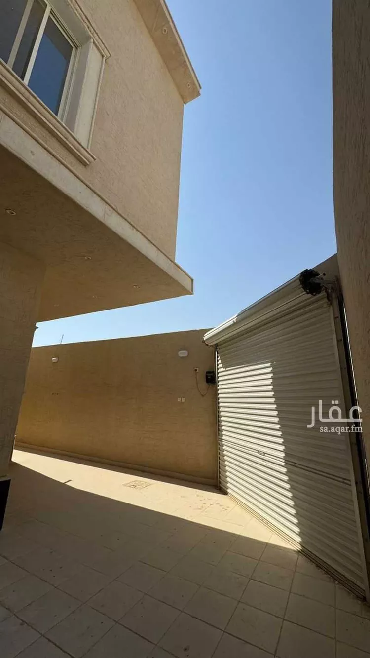 فيلا للإيجار في شارع رقم 21, حي ظهرة لبن, مدينة الرياض, منطقة الرياض صورة 2