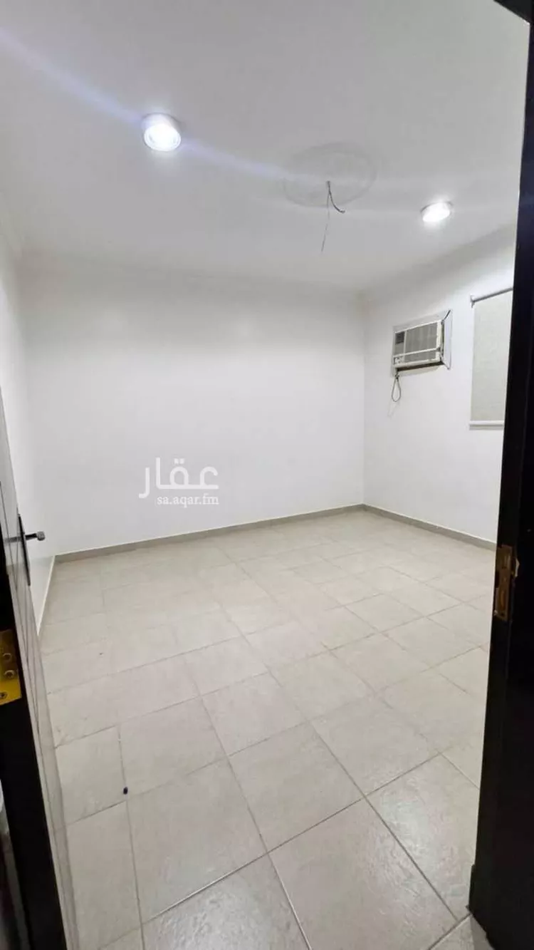 شقة للإيجار في شارع رقم 73, حي ظهرة لبن, مدينة الرياض, منطقة الرياض صورة 2