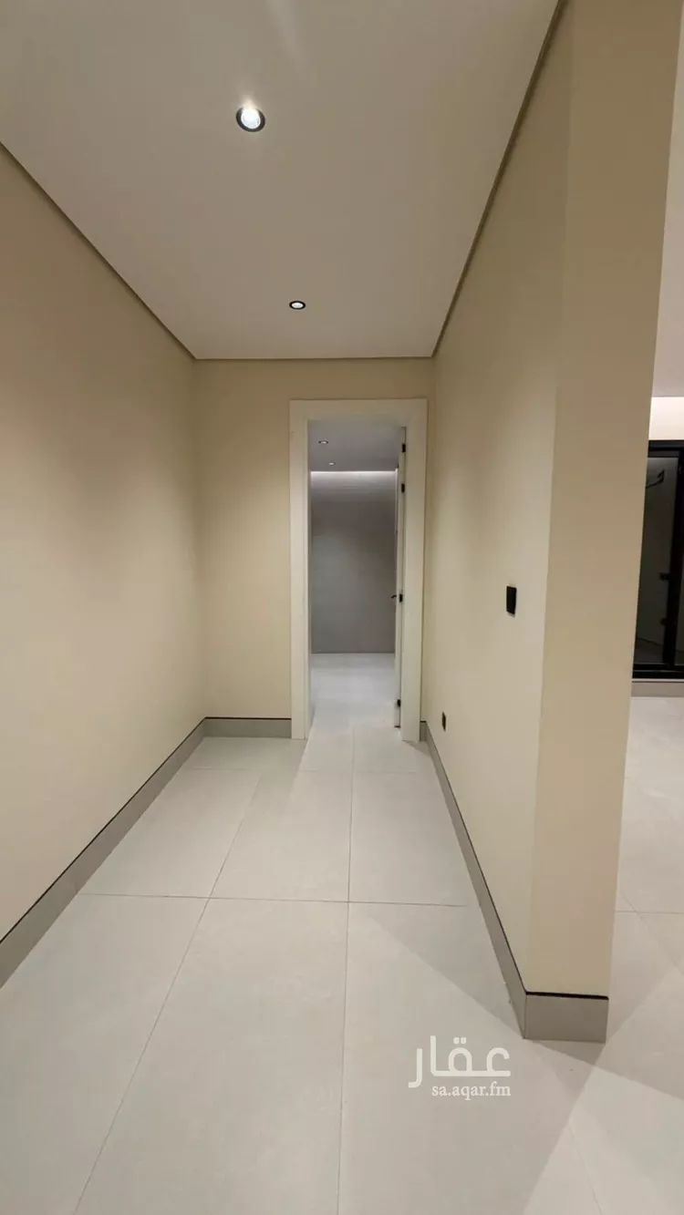 Floor for Sale in Riyadh King Fahd