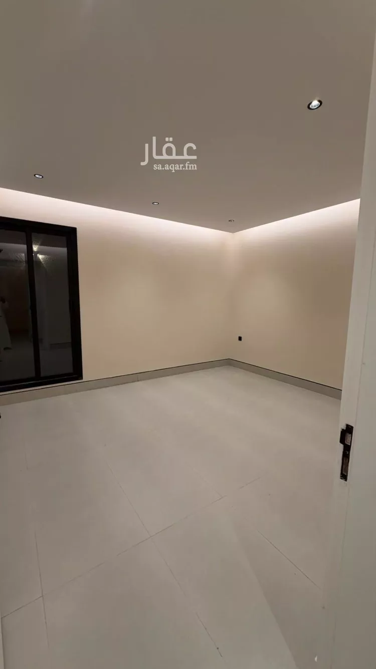 Floor for Sale in Riyadh King Fahd صورة 3