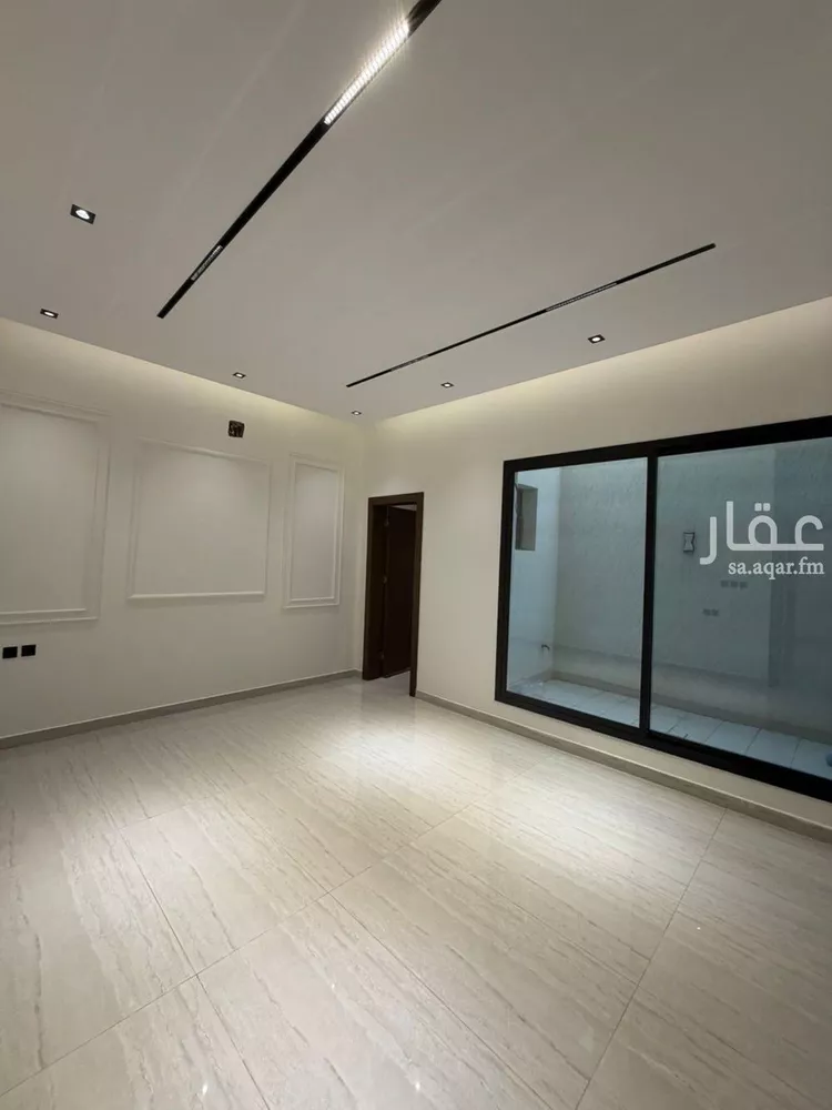 Floor for Sale in Riyadh Ash Sharq 10