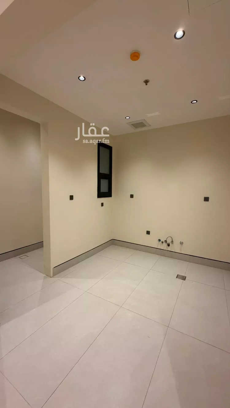 شقة للبيع في شارع هشام بن عبدالملك, حي الملك فهد, مدينة الرياض, منطقة الرياض صورة 4