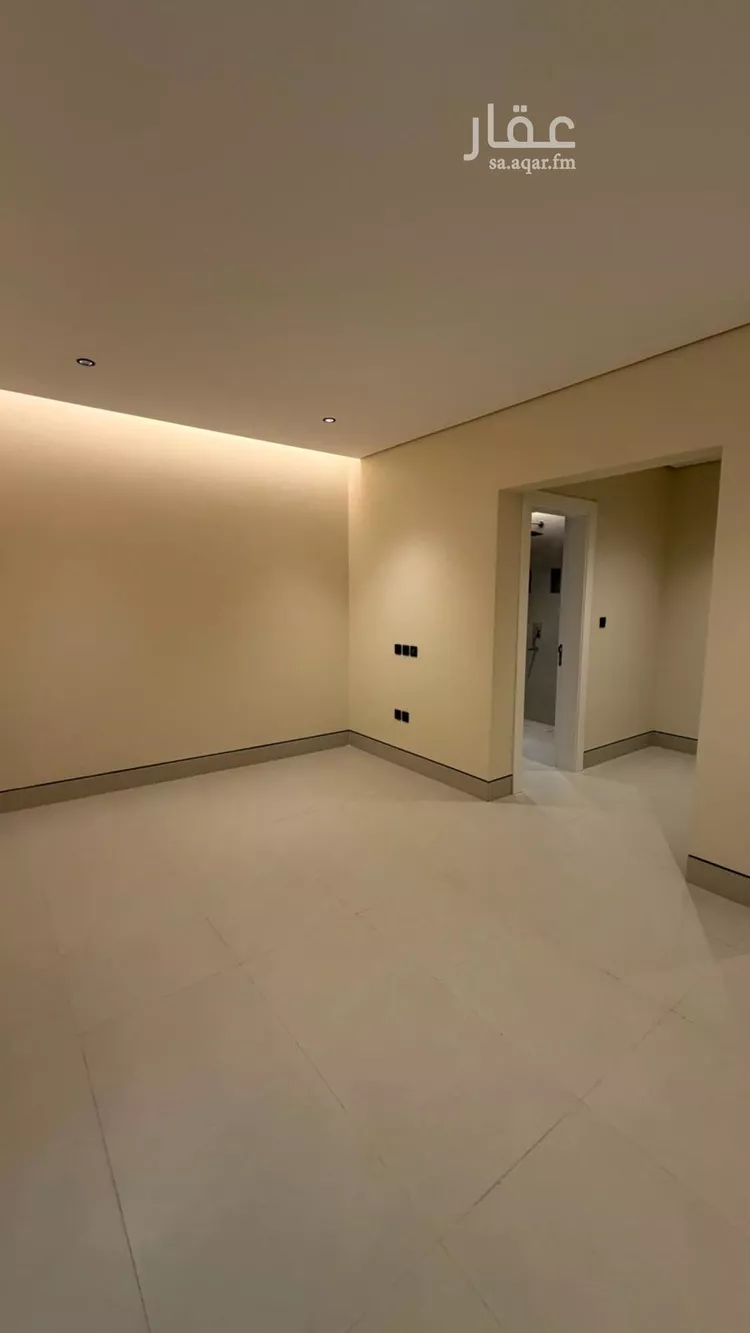 دور للبيع في حي الملك فهد, مدينة الرياض, منطقة الرياض 8