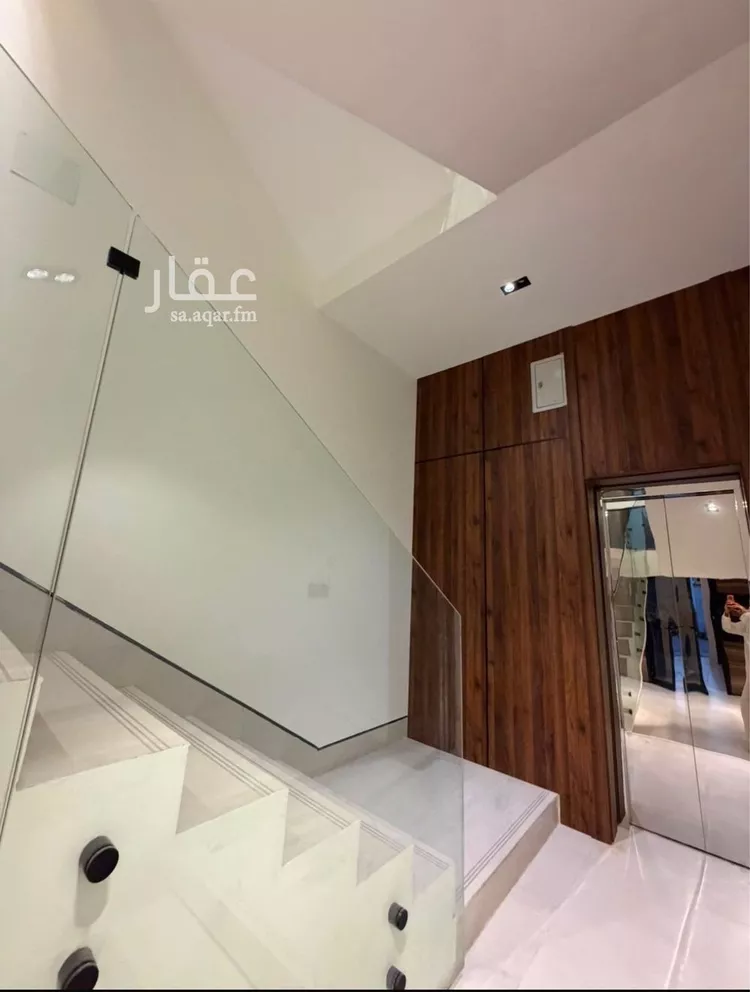 دور للبيع في شارع المنتصر, حي النرجس, مدينة الرياض, منطقة الرياض صورة 2