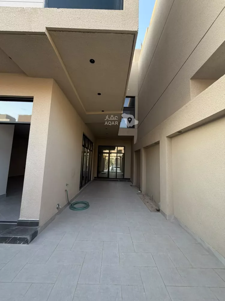 فيلا للبيع في شارع المنتصر, حي النرجس, مدينة الرياض, منطقة الرياض