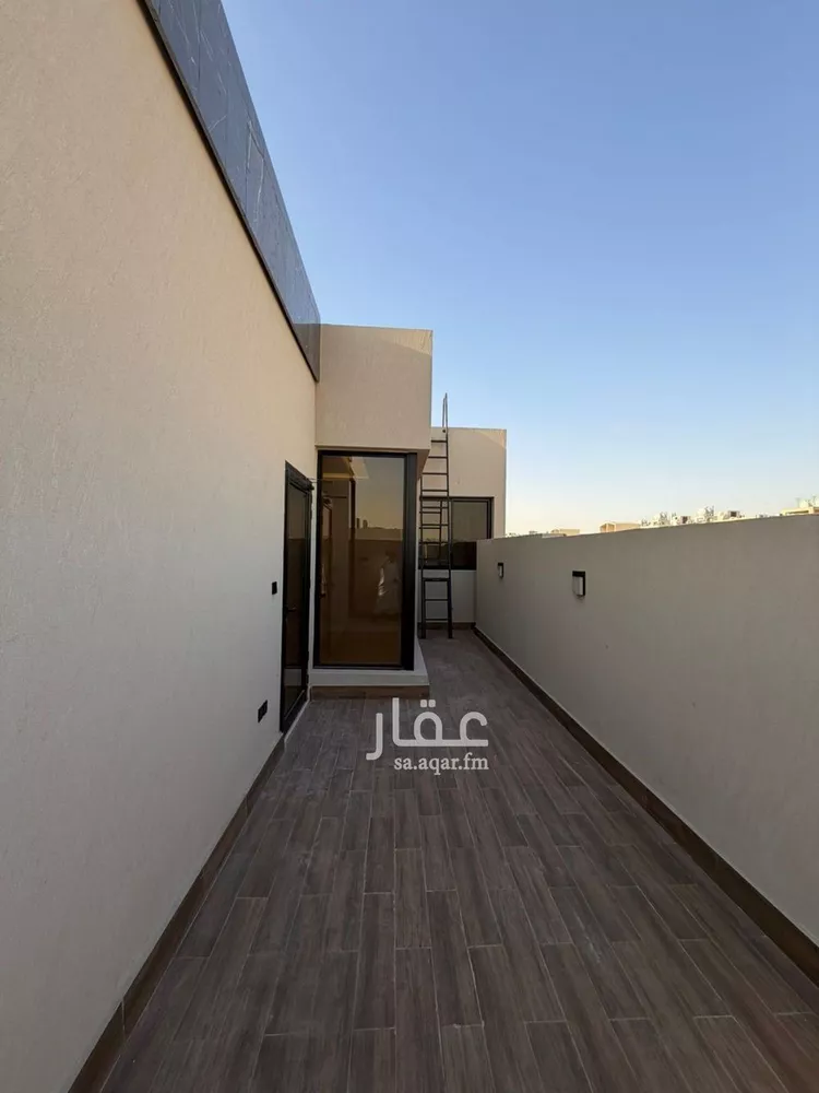 دور للبيع في شارع المنتصر, حي النرجس, مدينة الرياض, منطقة الرياض صورة 2