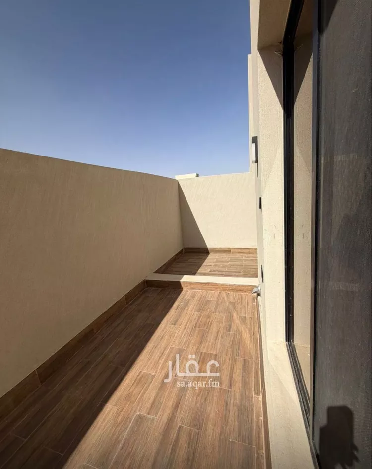 Floor for Sale in Riyadh An Narjis 11