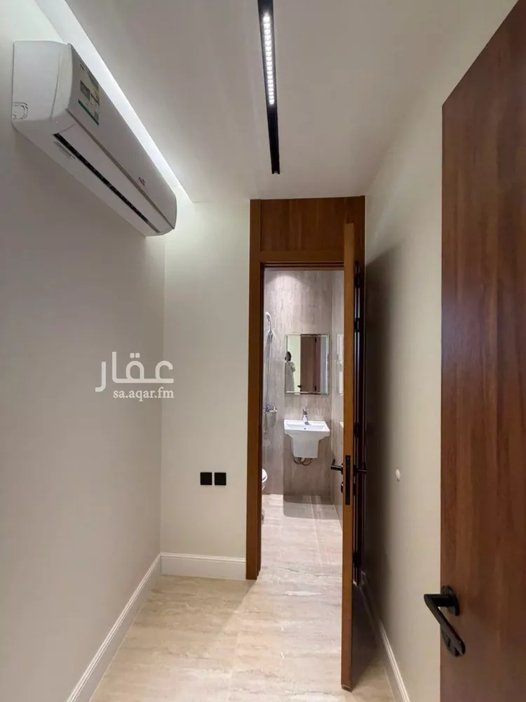 دور للبيع في شارع المنتصر, حي النرجس, مدينة الرياض, منطقة الرياض 14