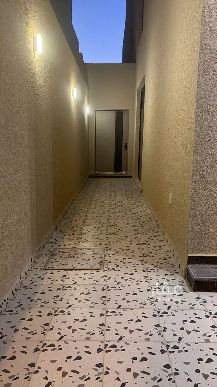 دور للبيع في شارع ابن عيسى الجباني, حي المرجان, مدينة الرياض, منطقة الرياض صورة 2