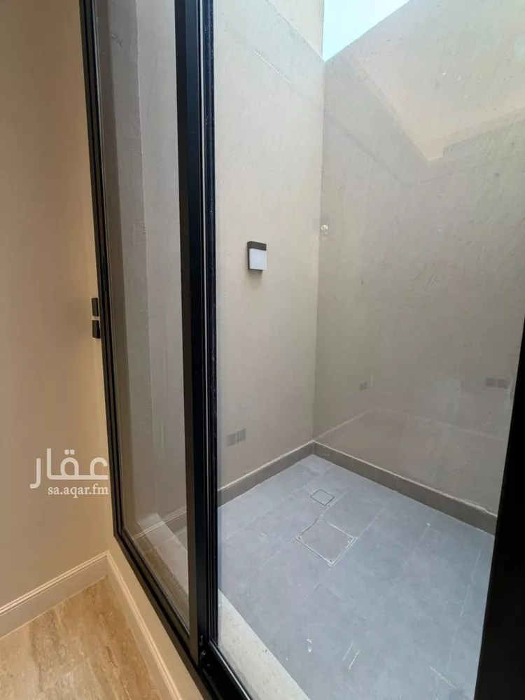 Floor for Sale in Riyadh An Narjis 10