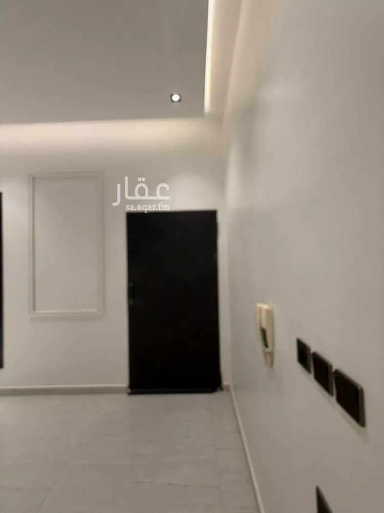 Floor for Sale in Riyadh Ash Sharq 9