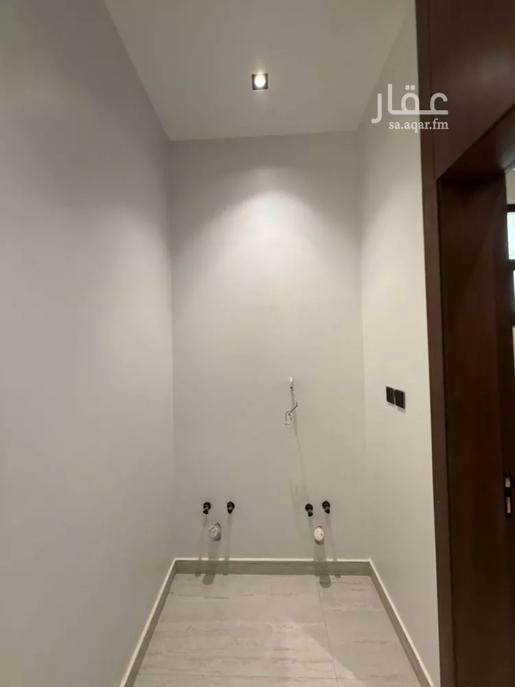 دور للبيع في شارع سليمان بن المحاربي, حي البيان, مدينة الرياض, منطقة الرياض 11