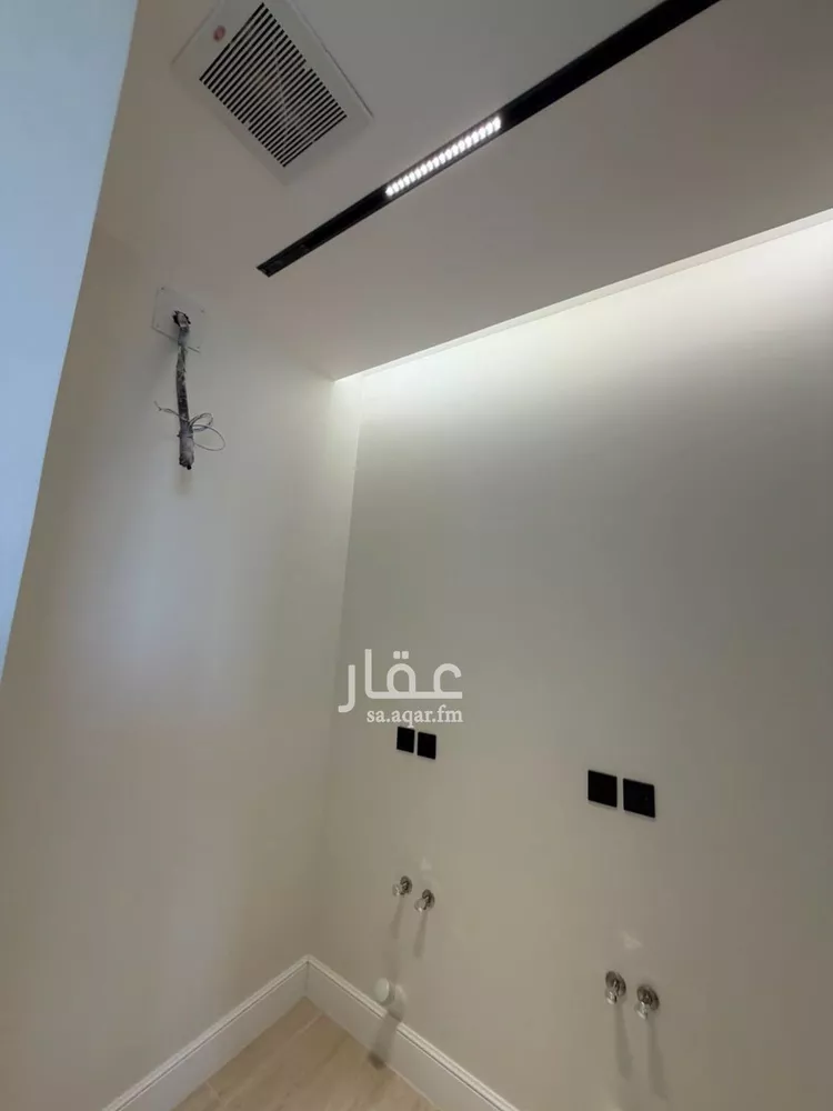 دور للبيع في شارع المنتصر, حي النرجس, مدينة الرياض, منطقة الرياض 15