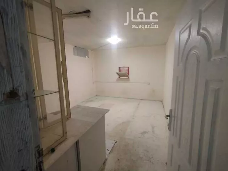 مستودع للإيجار في شارع ابو هريرة, حي الزهور, مدينة الدمام, المنطقة الشرقية صورة 2