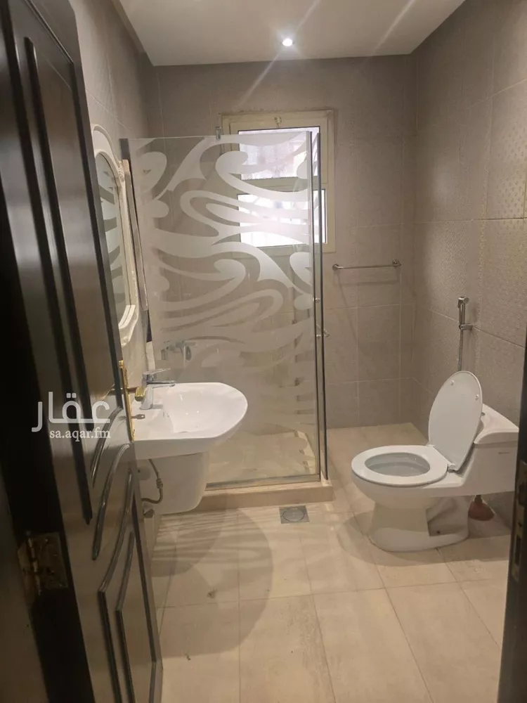 فيلا للإيجار في شارع المشتري, حي الربيع, مدينة الرياض, منطقة الرياض 8