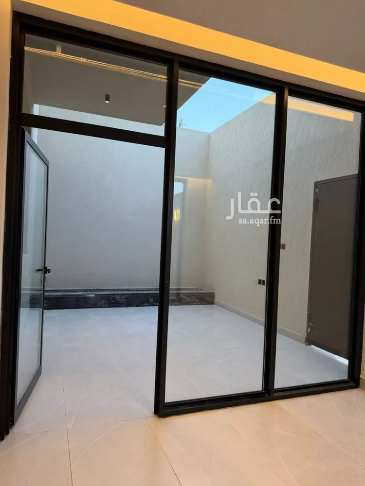 فيلا للبيع في شارع رقم 267, حي الملقا, مدينة الرياض, منطقة الرياض 6