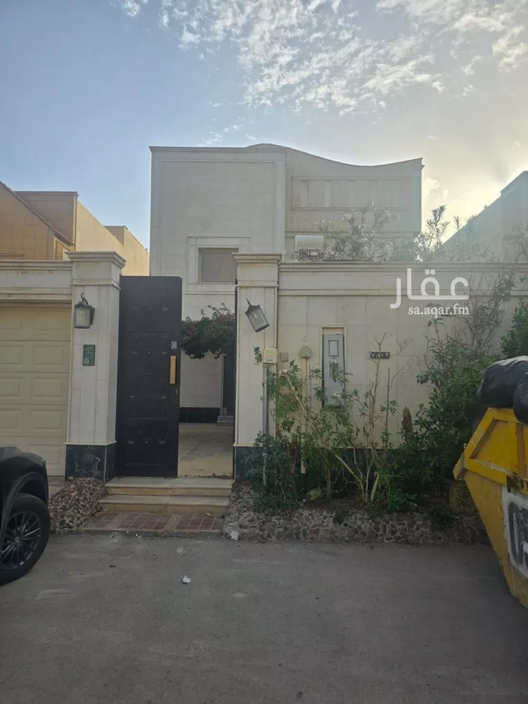 فيلا للإيجار في شارع المشتري, حي الربيع, مدينة الرياض, منطقة الرياض