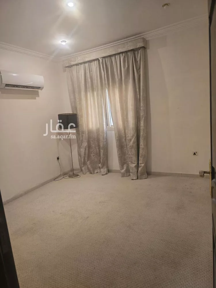 فيلا للإيجار في شارع المشتري, حي الربيع, مدينة الرياض, منطقة الرياض 13