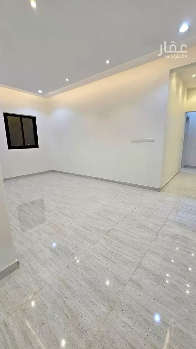 عمارة للإيجار في شارع أسعد بن أحمد دهان, حي الرمال, مدينة الرياض, منطقة الرياض صورة 5