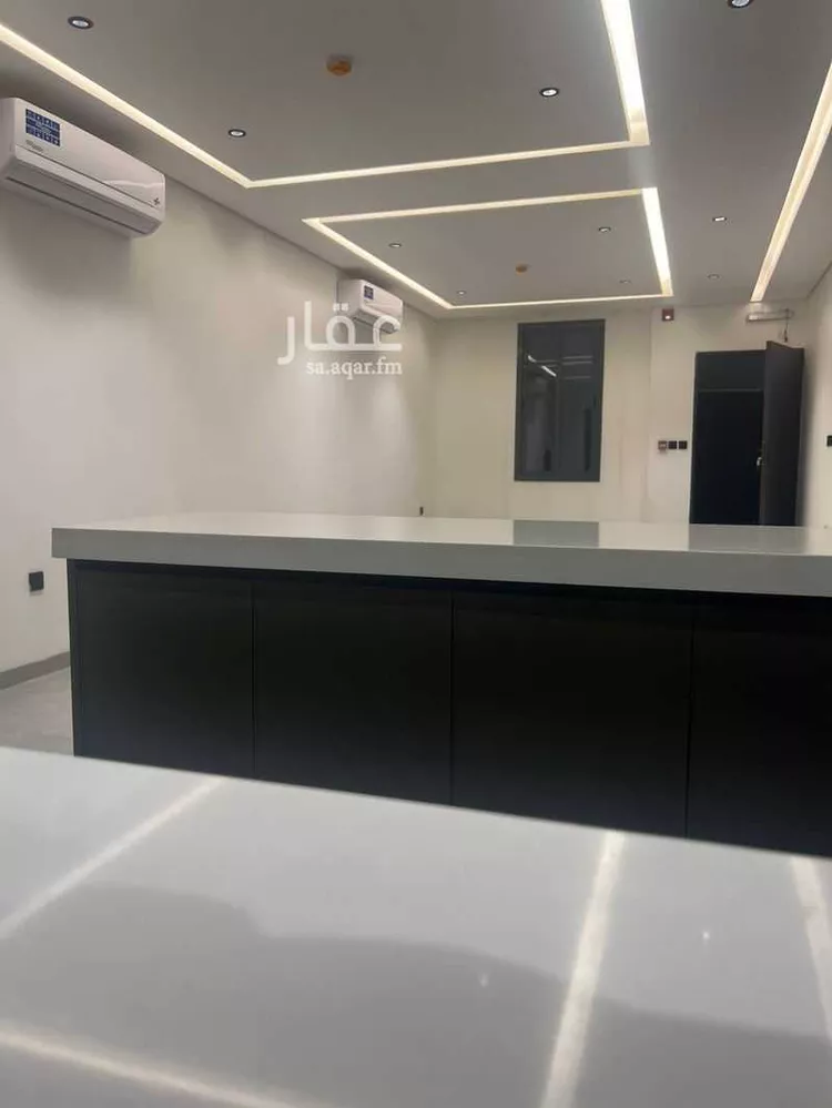 فيلا للإيجار في شارع عبدالله بن حبان, حي الرمال, مدينة الرياض, منطقة الرياض صورة 4