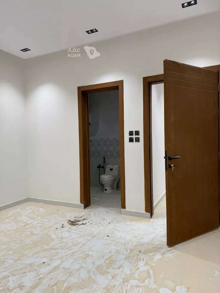 Apartment for Rent in Riyadh Al Janadriyah 9