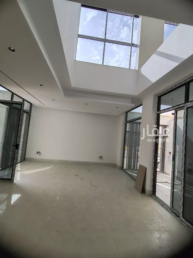فيلا للبيع في شارع شمس الدين بن مسلم, حي العارض, مدينة الرياض, منطقة الرياض صورة 3