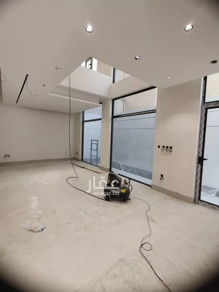 فيلا للبيع في شارع أحمد الأبشيطي, حي العارض, مدينة الرياض, منطقة الرياض