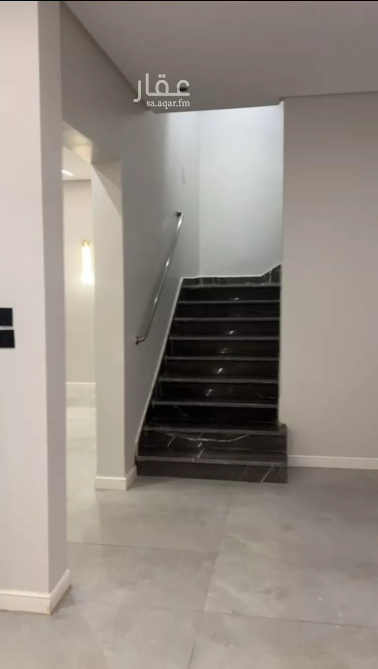 فيلا للإيجار في شارع عبيدالله بن سهيل الأنصاري, حي العوالي, مدينة الرياض, منطقة الرياض صورة 5