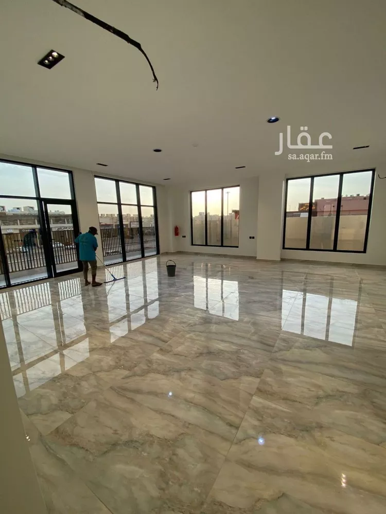 مكتب تجاري للإيجار في شارع نجم الدين الايوبي, حي طويق, مدينة الرياض, منطقة الرياض