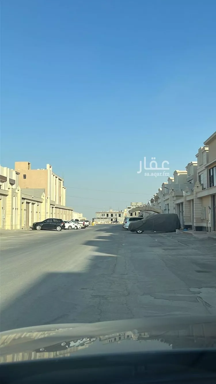 فيلا للبيع في شارع عمر بن نبيه, حي طويق, مدينة الرياض, منطقة الرياض صورة 3