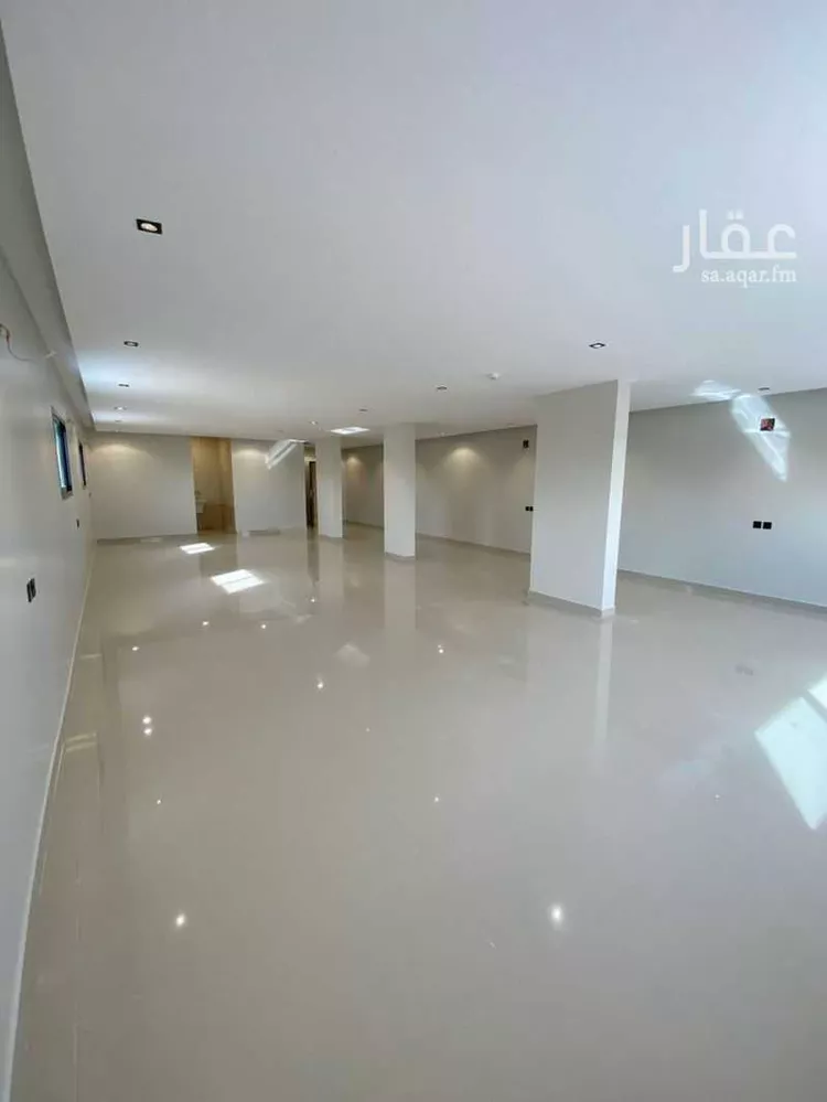 مكتب تجاري للإيجار في شارع نجم الدين الايوبي الفرعي, حي العوالي, مدينة الرياض, منطقة الرياض