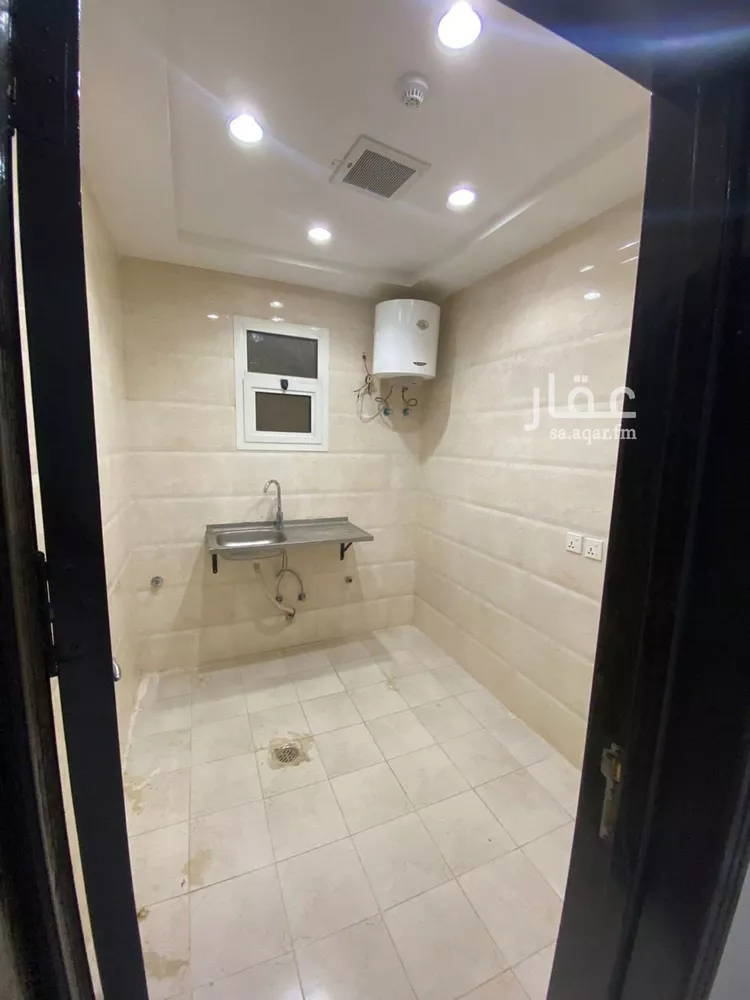 مكتب تجاري للإيجار في شارع نجم الدين الايوبي الفرعي, حي طويق, مدينة الرياض, منطقة الرياض صورة 4