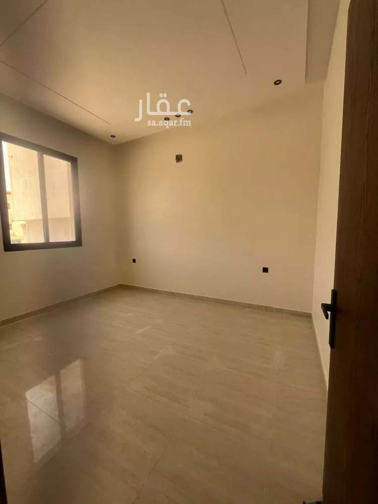 فيلا للإيجار في شارع حسين بن عبدالرحمن الجفري, حي العوالي, مدينة الرياض, منطقة الرياض صورة 2
