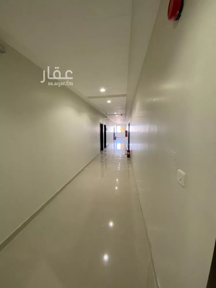 مكتب تجاري للإيجار في شارع نجم الدين الايوبي الفرعي, حي طويق, مدينة الرياض, منطقة الرياض صورة 2