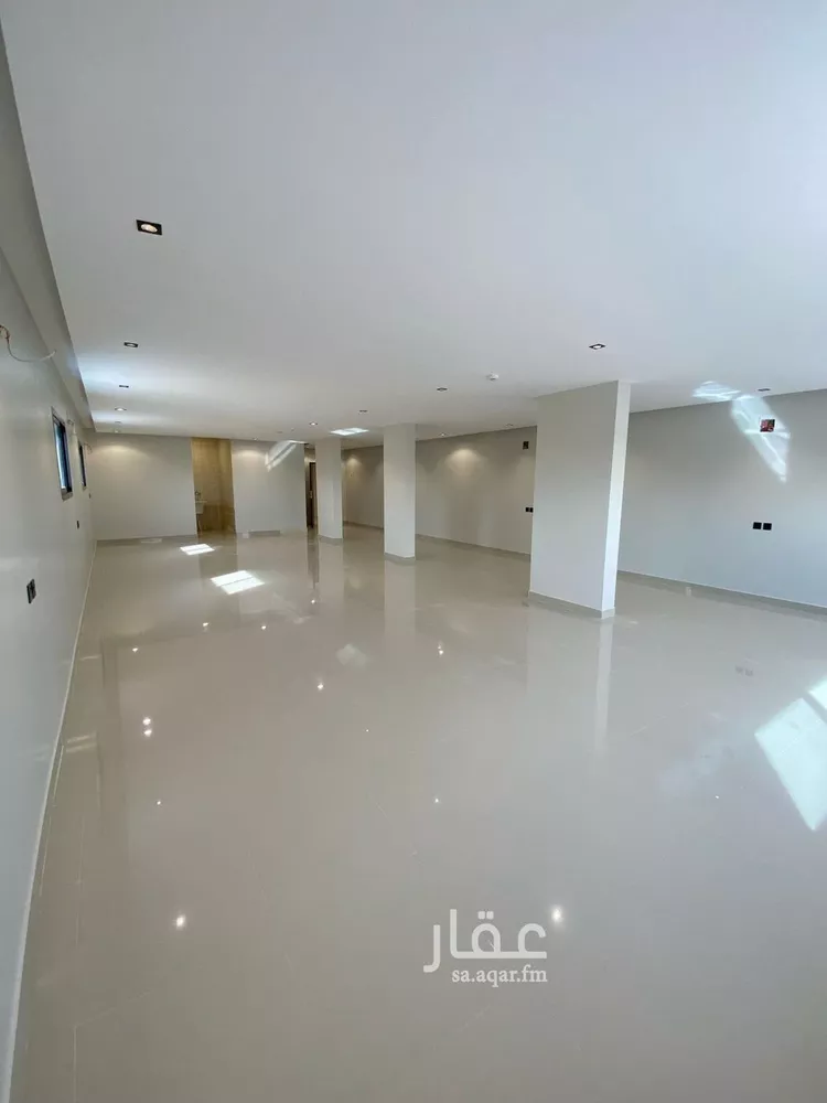 مكتب تجاري للإيجار في شارع نجم الدين الايوبي الفرعي, حي العوالي, مدينة الرياض, منطقة الرياض صورة 2