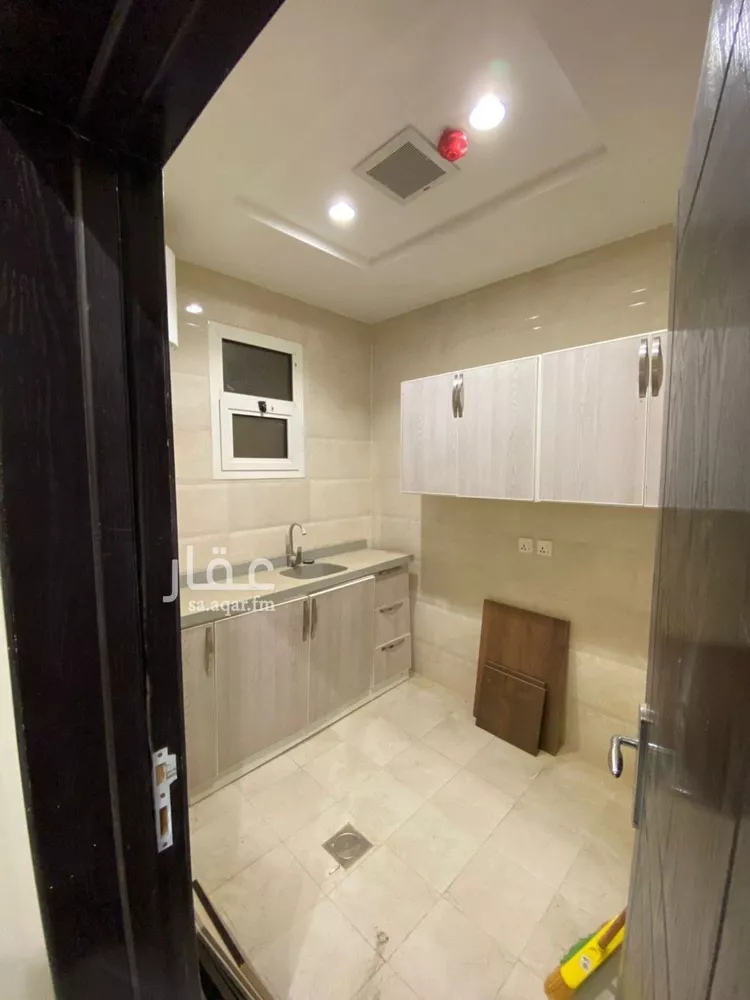 مكتب تجاري للإيجار في شارع نجم الدين الايوبي الفرعي, حي طويق, مدينة الرياض, منطقة الرياض صورة 3