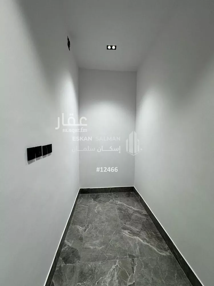 دور للبيع في شارع الرايه, حي الندوة, مدينة الرياض, منطقة الرياض صورة 4