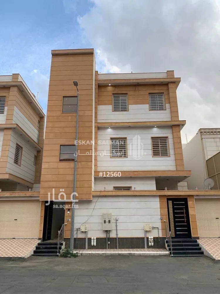 فيلا للبيع في شارع عبدالله العبسي, حي المصيف, مدينة خميس مشيط, منطقة عسير صورة 2