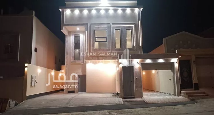 دور للبيع في شارع الثنية البيضاء, حي طويق, مدينة الرياض, منطقة الرياض