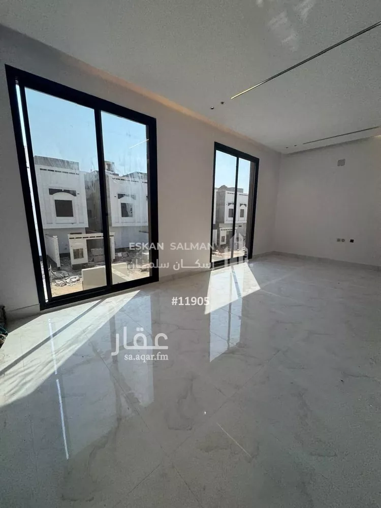 دور للبيع في شارع رقم 194, حي الجنادرية, مدينة الرياض, منطقة الرياض صورة 3