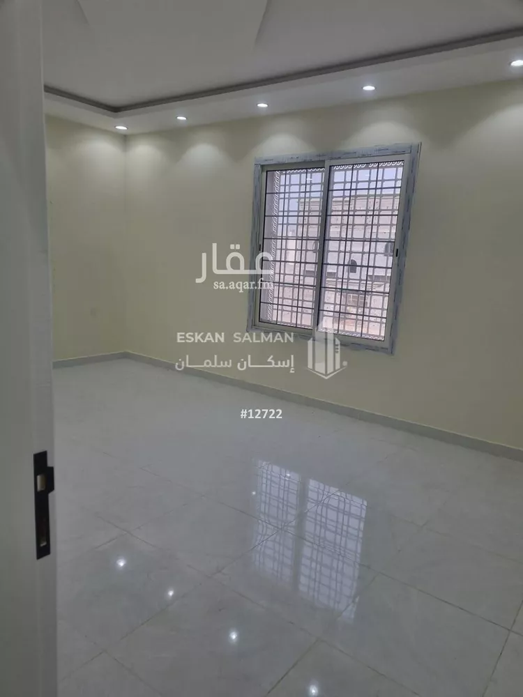 فيلا للبيع في شارع فديك الزبيدي, حي المدينة الصناعية, مدينة المدينه المنوره, منطقة المدينة المنورة صورة 3