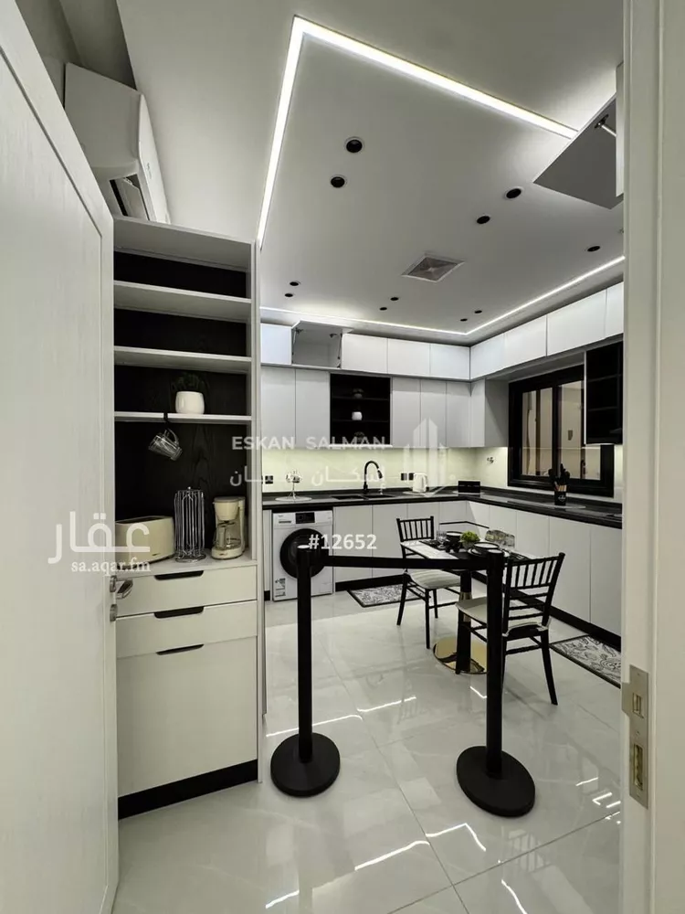 دور للبيع في شارع يحيىى بن مسعود الزرقي, حي شوران, مدينة المدينه المنوره, منطقة المدينة المنورة صورة 5