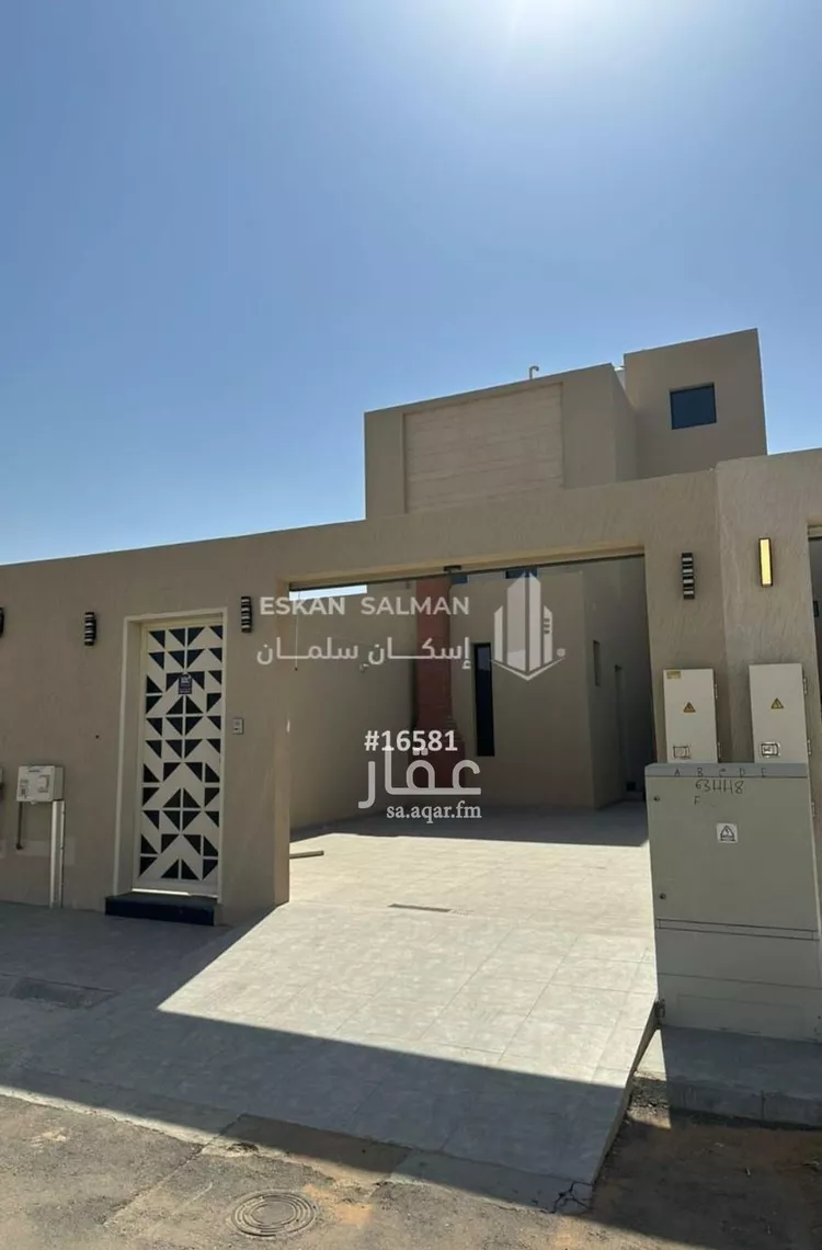 فيلا للبيع في شارع إسماعيل المصري, حي السلام, مدينة عنيزة, منطقة القصيم صورة 2