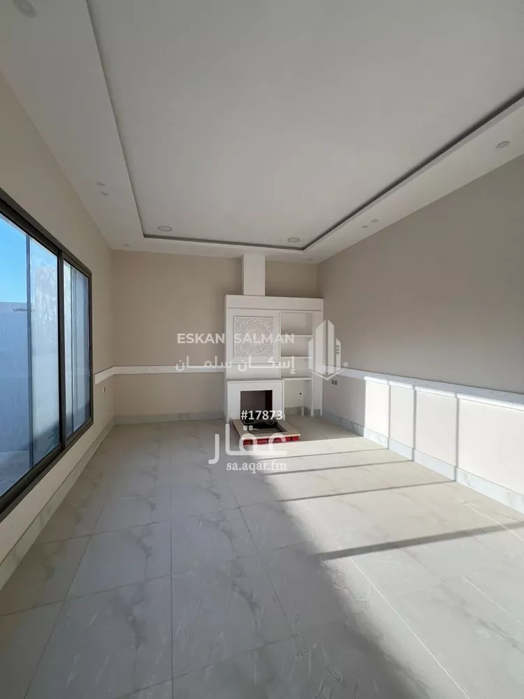 فيلا للبيع في شارع الرس, حي رواق الغربي, مدينة بريدة, منطقة القصيم صورة 2