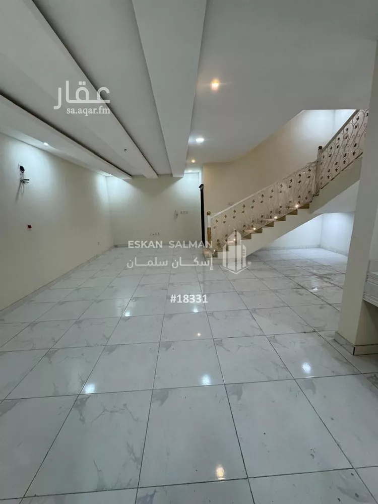 فيلا للبيع في شارع ابو الربيع بن الليث, حي المنار, مدينة الدمام, المنطقة الشرقية صورة 2