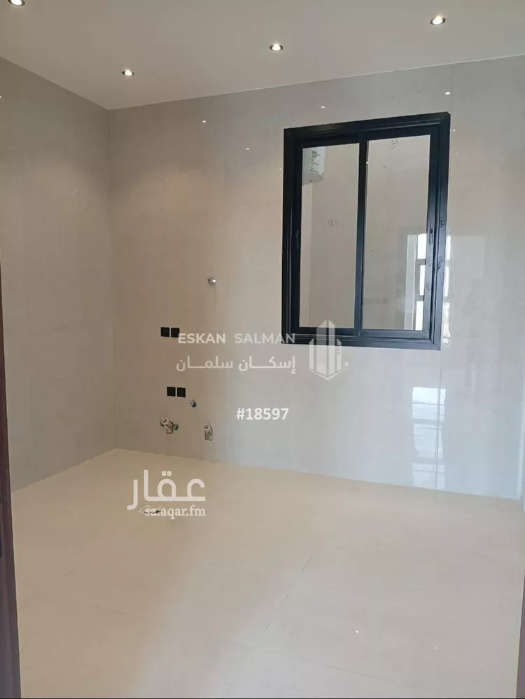 دور للبيع في شارع محمد بن شريك, حي البيان, مدينة الرياض, منطقة الرياض صورة 4